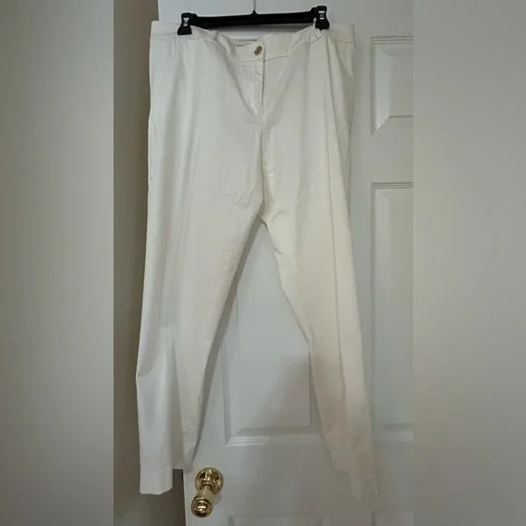 Michael Kors white pants; Good condition; Size 12 - Picture 1 of 4